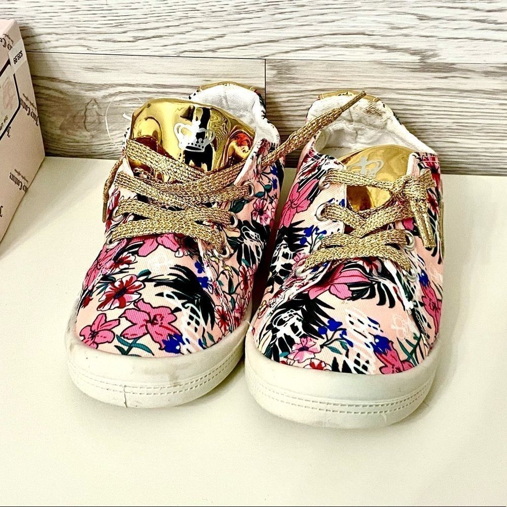 NEW Juicy Couture Girls Floral Sneaker Shoes 4M - Picture 2 of 7